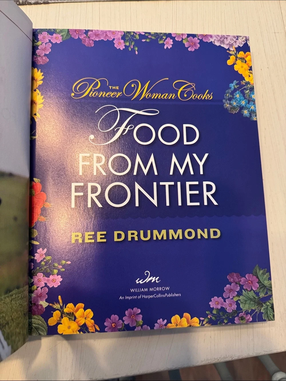 The Pioneer Woman Cooks Food From My Frontiet Cookbook. It is in EUC.